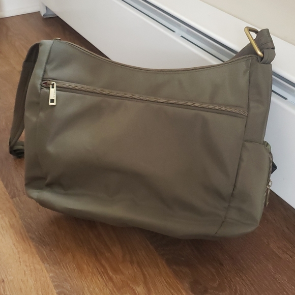 Travel on Anti-theft Shoulder Bag - Picture 2 of 7